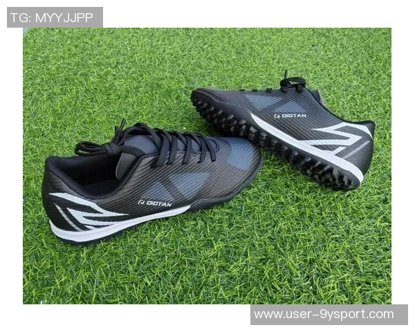 选择合适的土地足球鞋提升你的场上表现与舒适度技巧解析